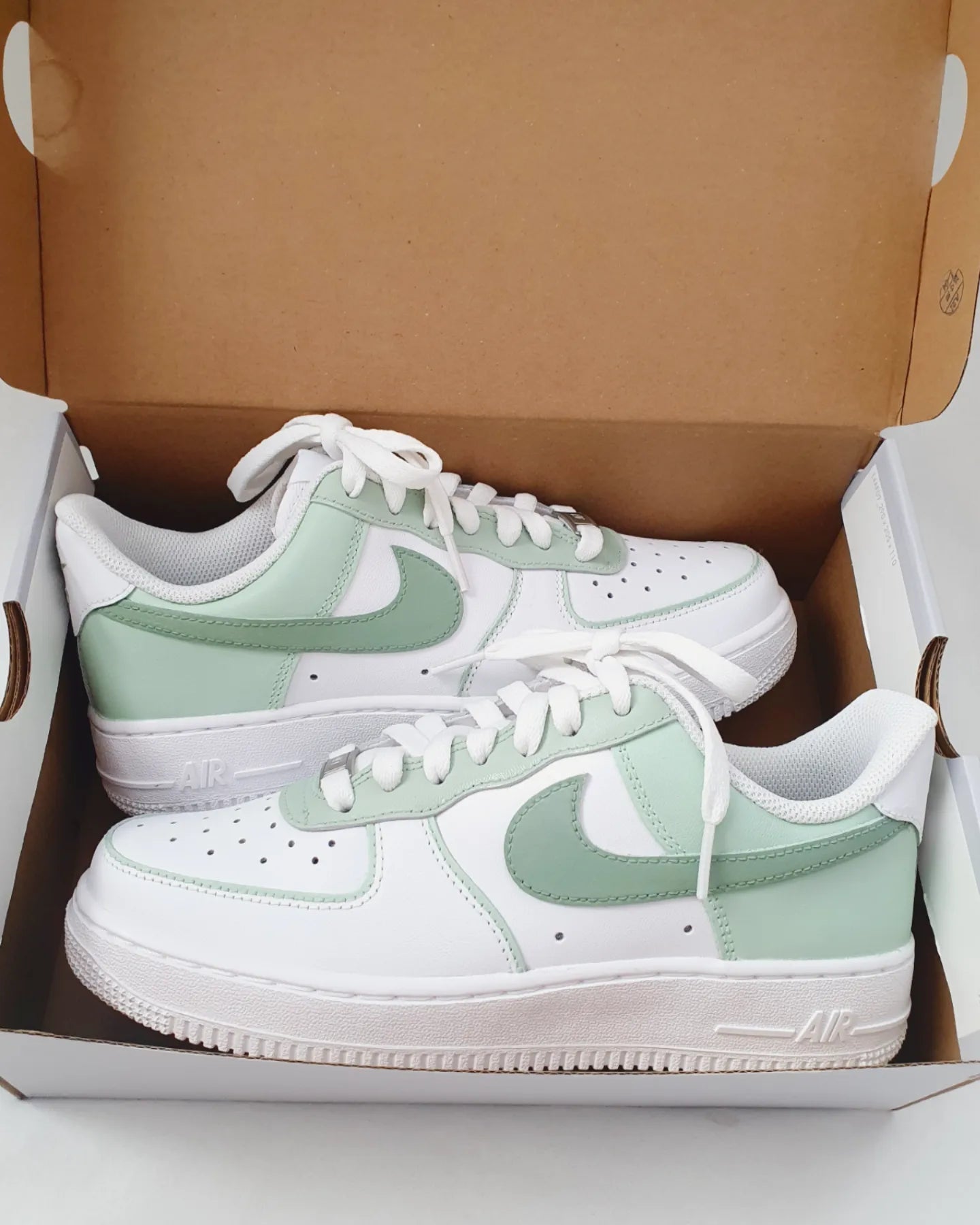 Nike Air Force 1 'Matcha' – Sneakuniq